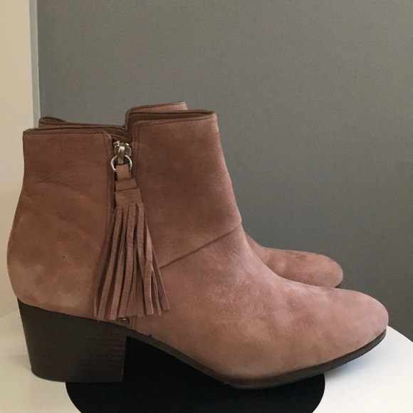 Coach Pricilla Bootie Boot in Nubuck Siena Tassel - Picture 10 of 15